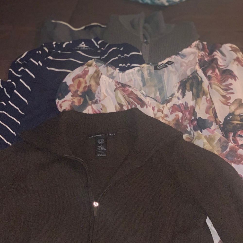 Ladies tops -bundle